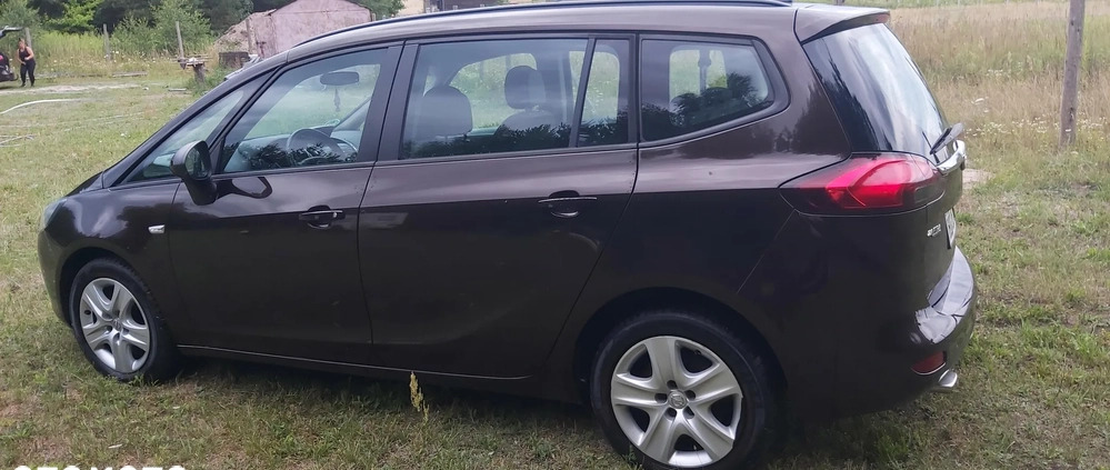 Opel Zafira cena 26000 przebieg: 185345, rok produkcji 2013 z Szczecinek małe 137